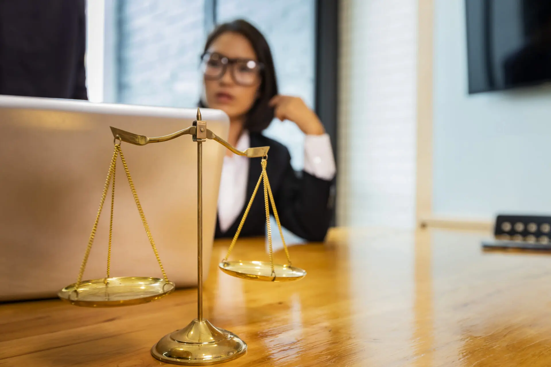 How EH Mediation Helps You Make Informed and Cost-Effective Decisions Brighton & Hove